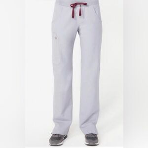 Figs Cement Kade Cargo Scrub Pant Small Petite- inseam 29”